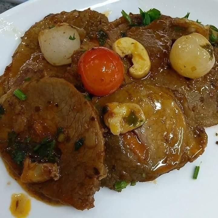 Lagarto Assado Com Legumes